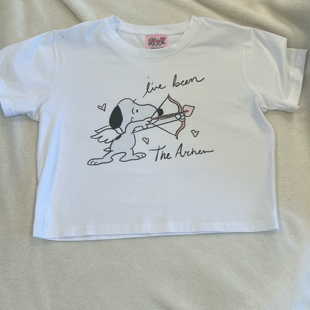 Cropped snoopy tee